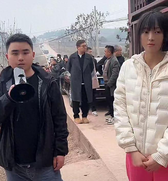 天博体育官方网站-合川杀猪宴火到央视！人民日报点名，恶心事发生，网名呆呆难保住